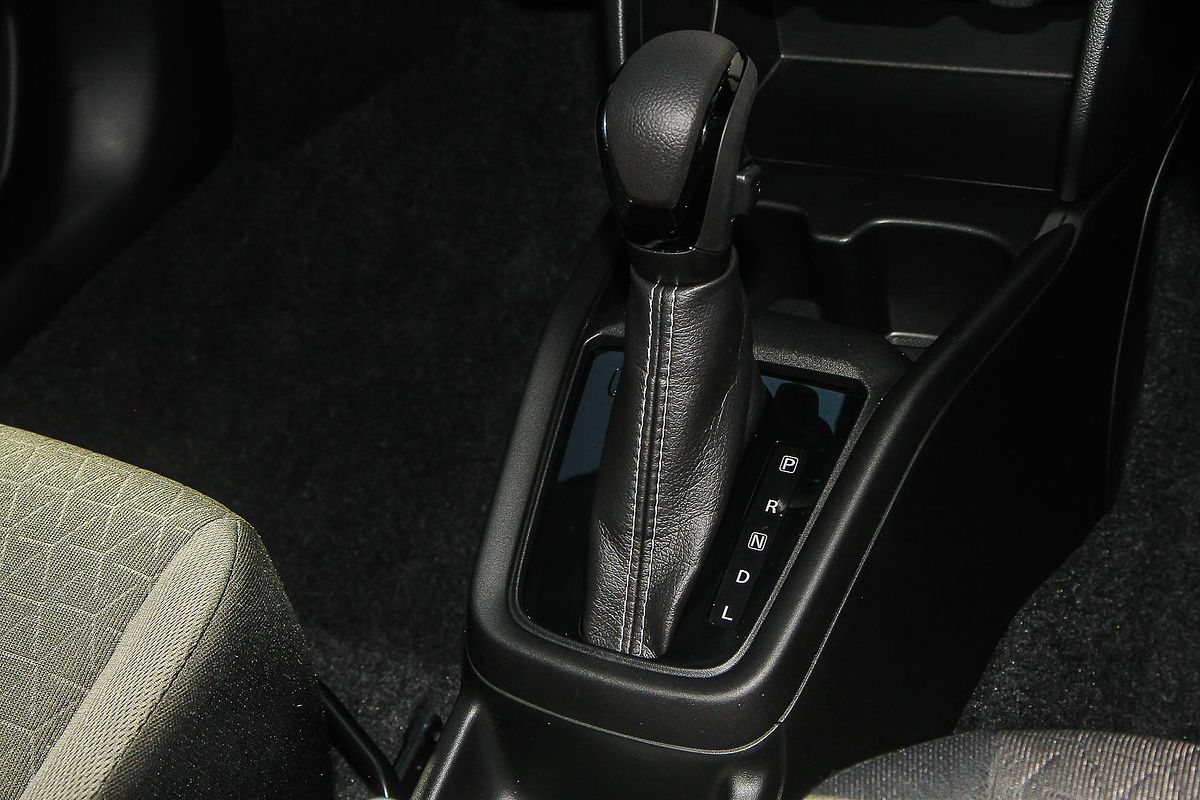 2024 Suzuki Swift Hybrid Plus UZ