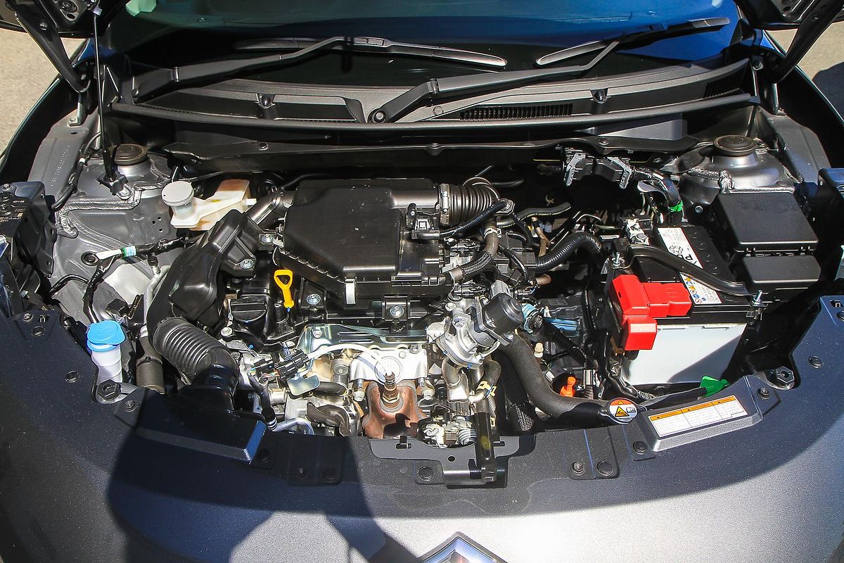 2024 Suzuki Swift Hybrid Plus UZ