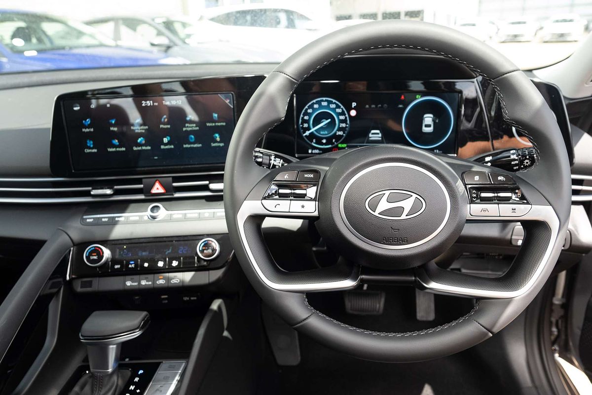 2024 Hyundai i30 Elite Hybrid CN7.V2