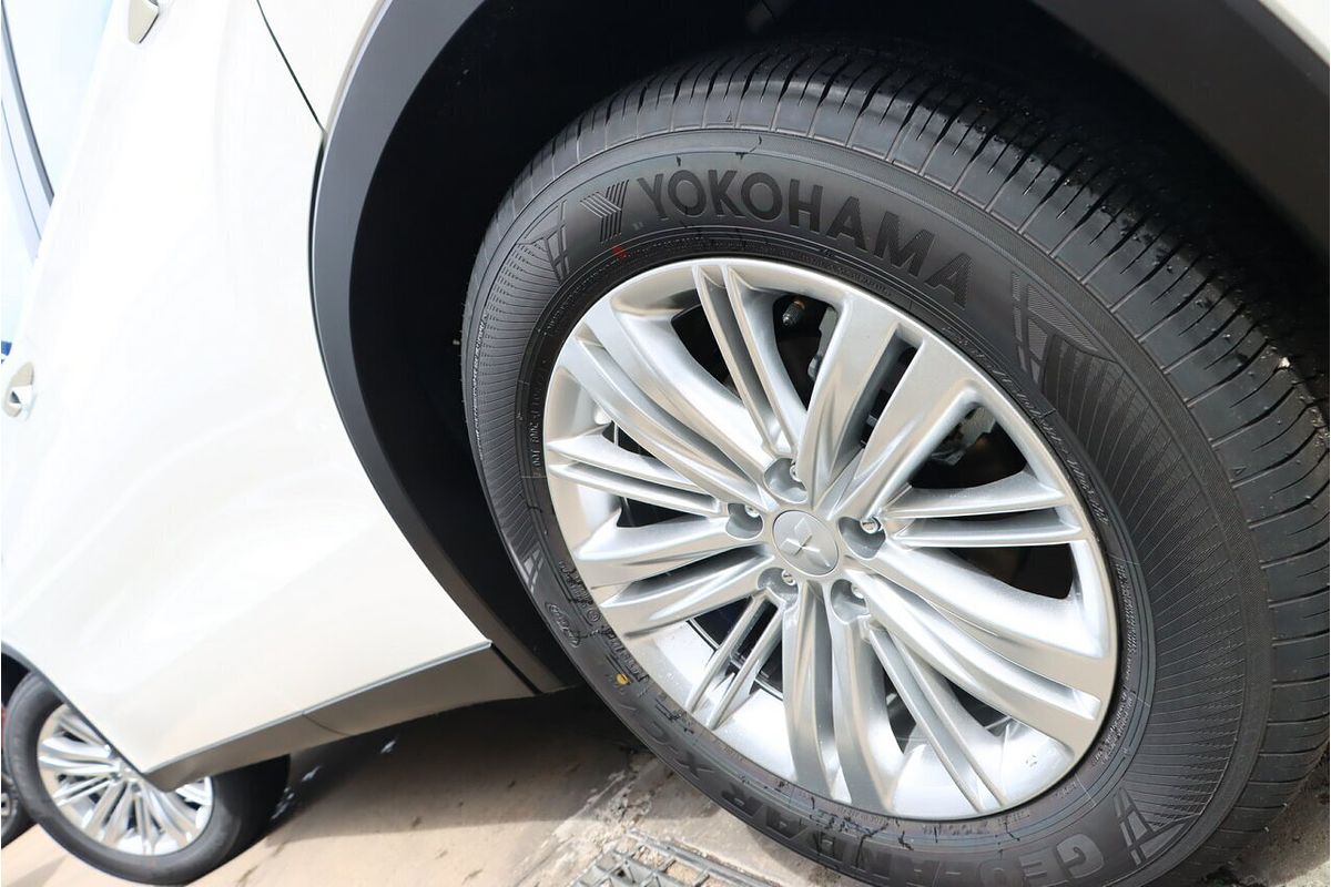 2024 Mitsubishi Outlander ES ZM