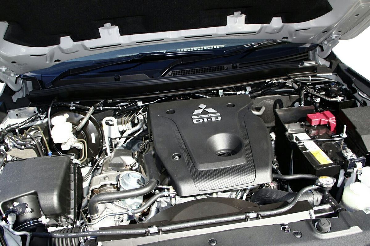 2024 Mitsubishi Pajero Sport GLS QG
