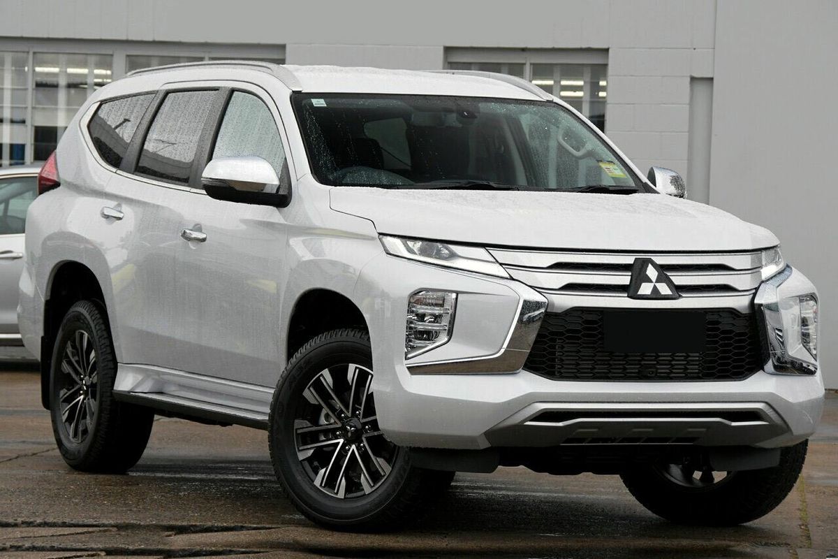 2024 Mitsubishi Pajero Sport GLS QG