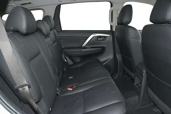 2024 Mitsubishi Pajero Sport GLS QG
