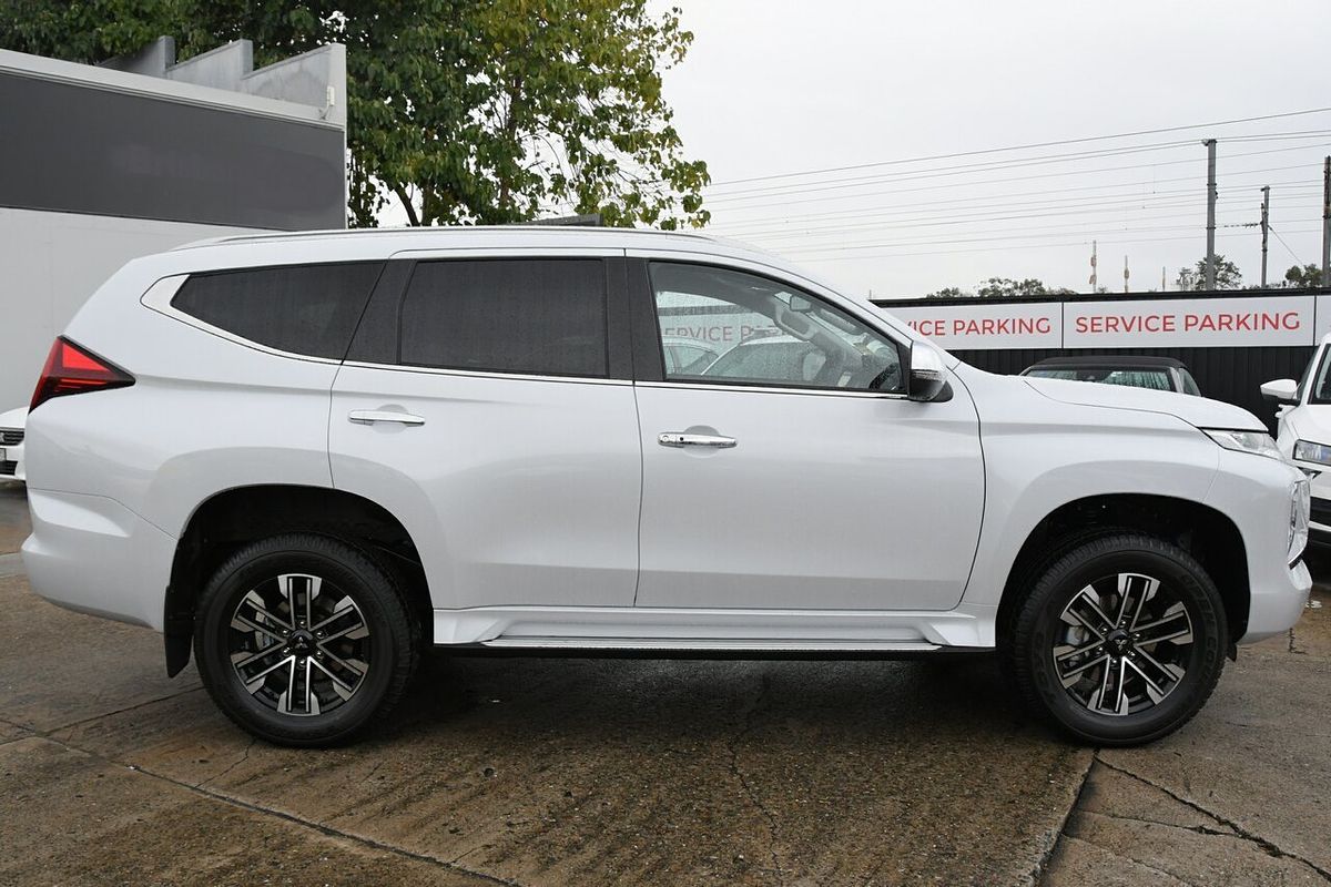 2024 Mitsubishi Pajero Sport GLS QG
