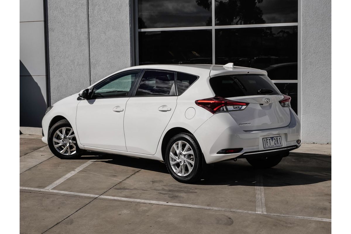 2015 Toyota Corolla Ascent Sport ZRE182R