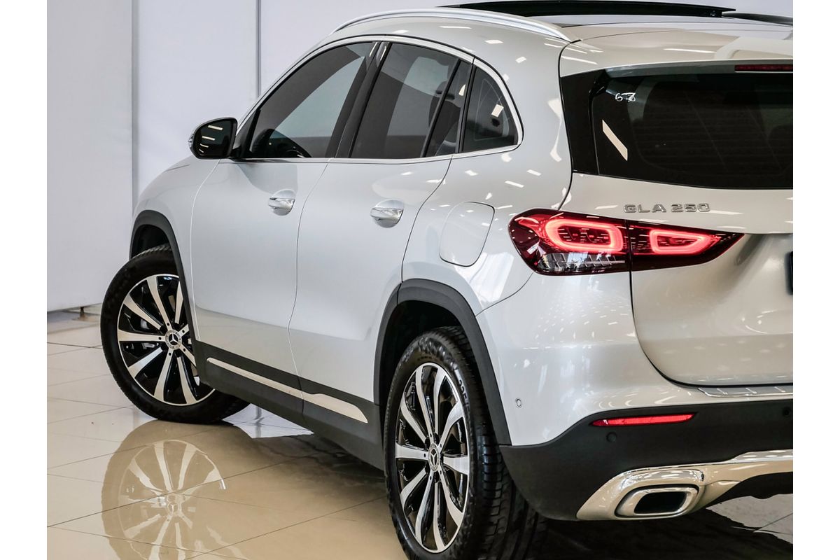 2022 Mercedes-Benz GLA-Class GLA250 H247