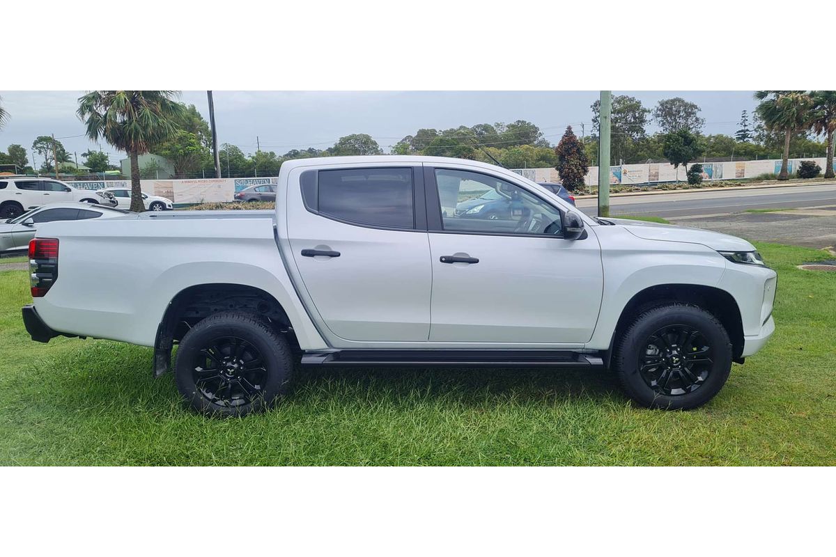 2023 Mitsubishi Triton GSR MR 4X4