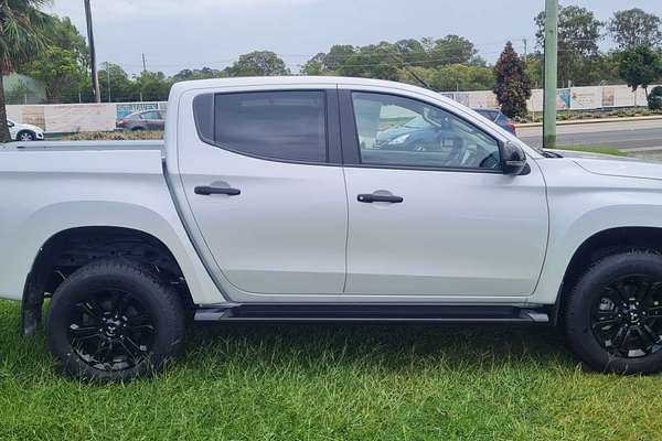 2023 Mitsubishi Triton GSR MR 4X4