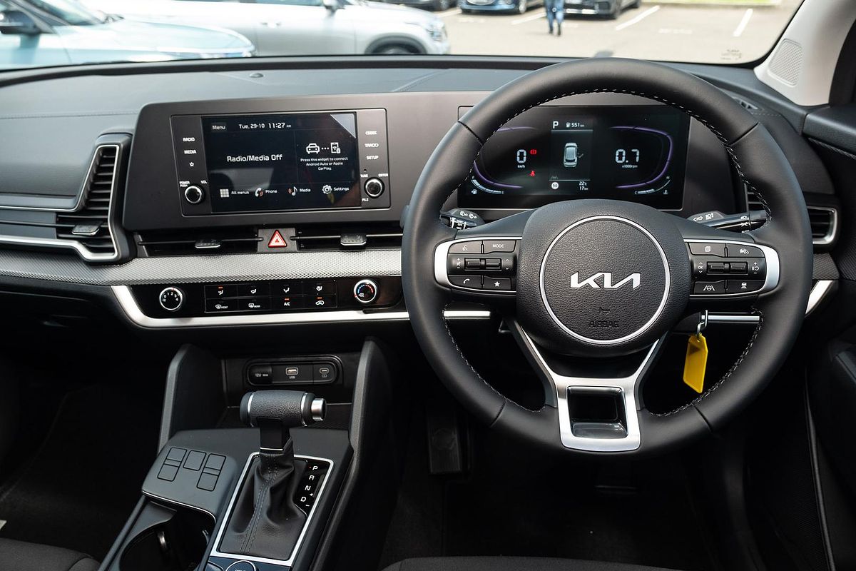 2024 Kia Sportage S NQ5