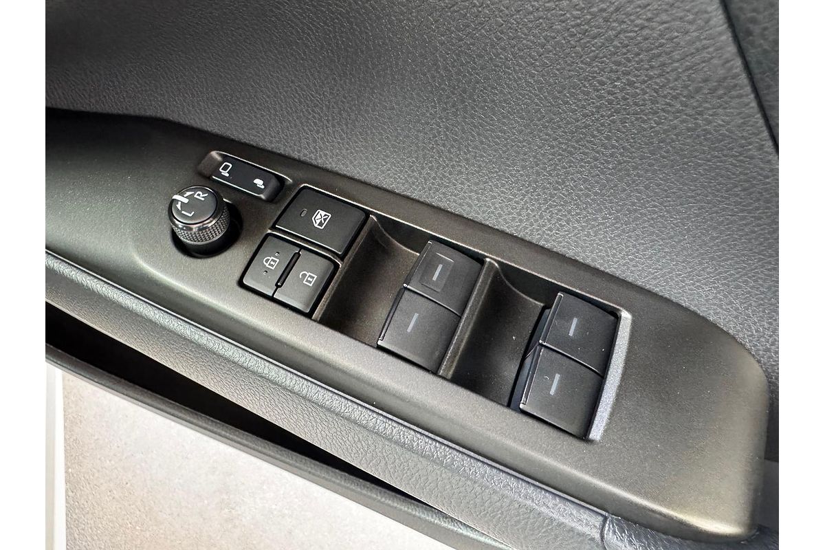 2021 Toyota Camry Ascent Sport AXVH70R