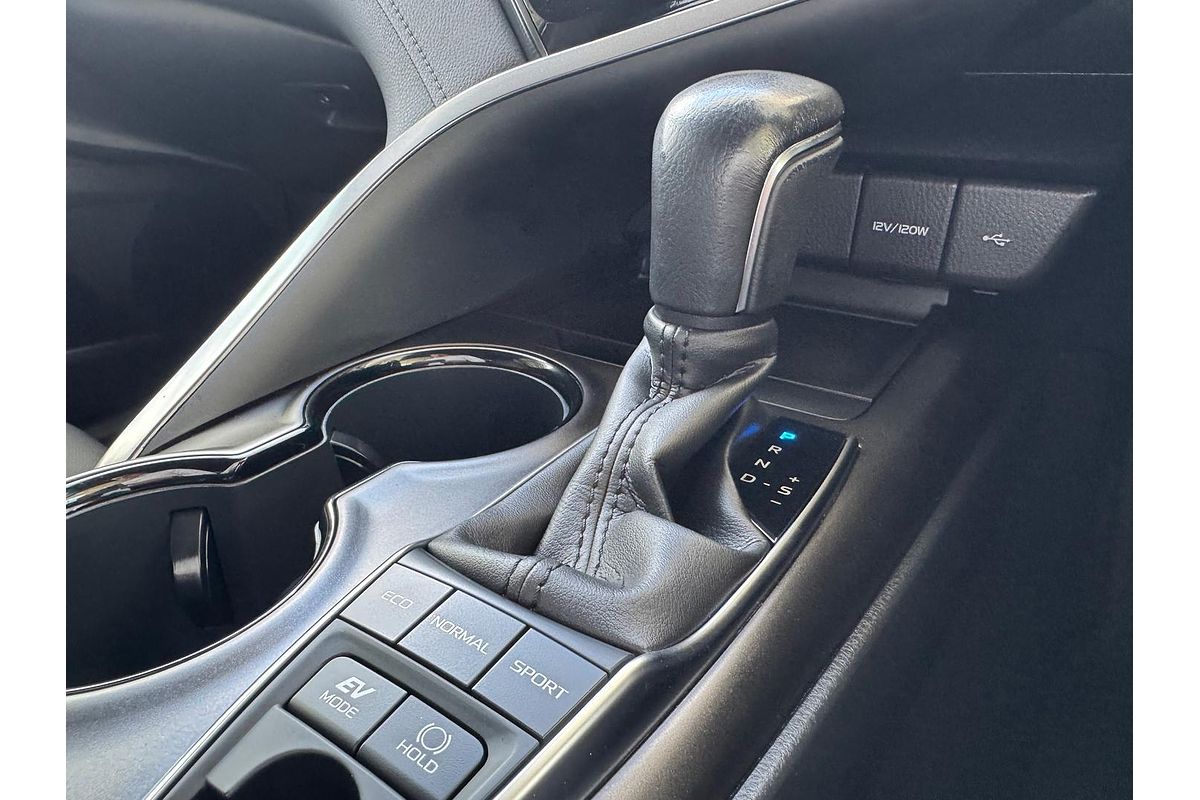 2021 Toyota Camry Ascent Sport AXVH70R