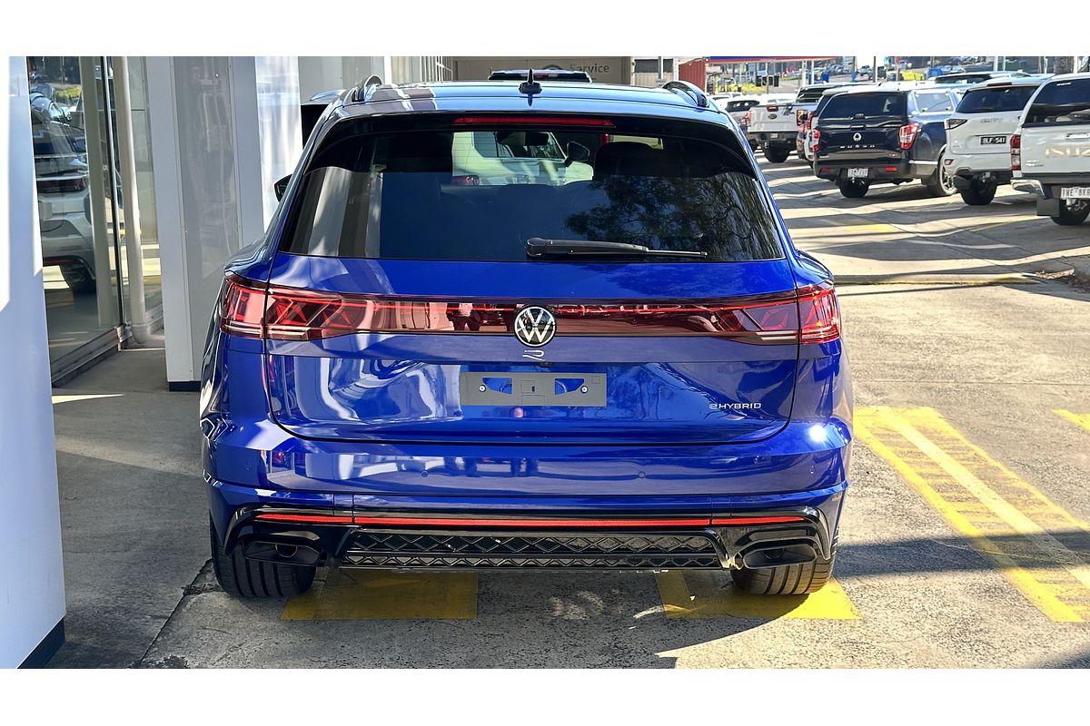 2024 Volkswagen Touareg R RC