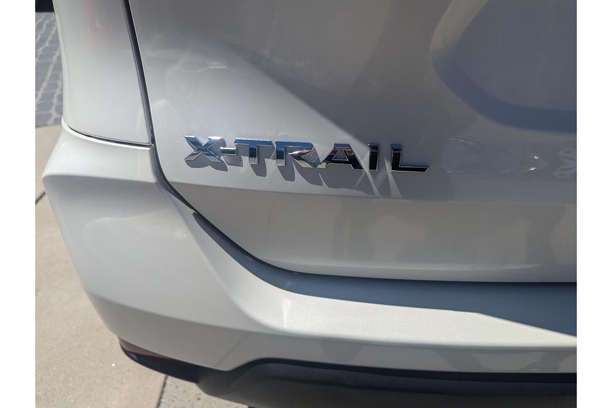 2018 Nissan X-TRAIL ST-L T32 Series II