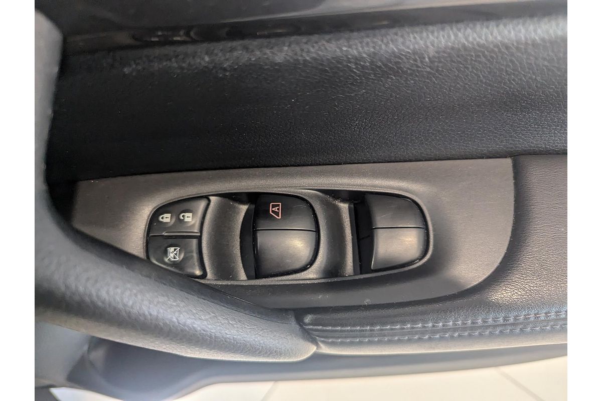 2018 Nissan X-TRAIL ST-L T32 Series II