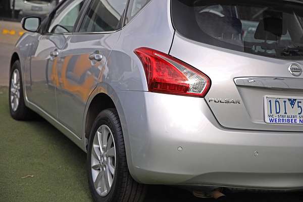 2013 Nissan Pulsar ST-L C12