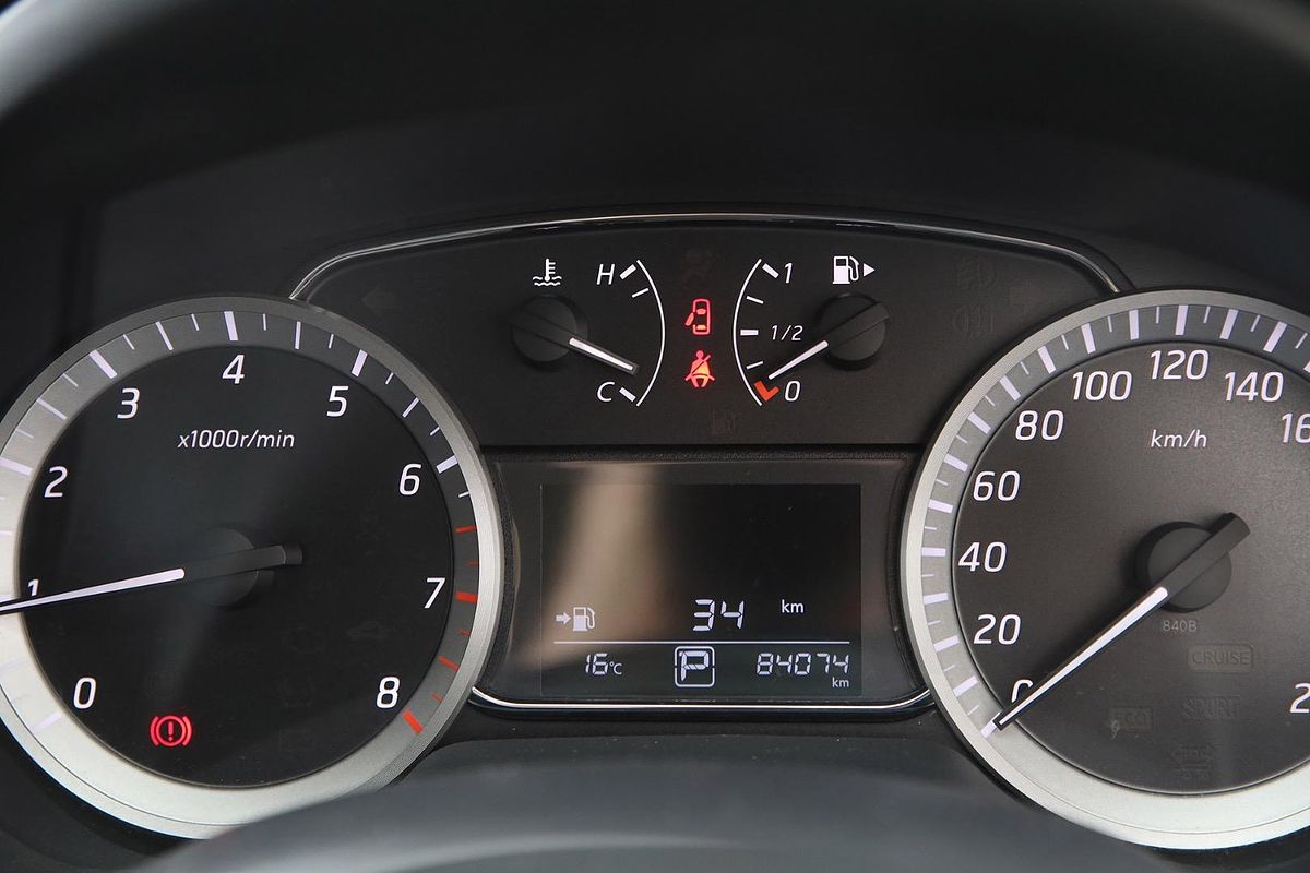 2013 Nissan Pulsar ST-L C12