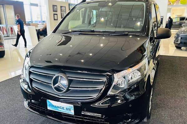 2021 Mercedes-Benz Valente 116CDI 447