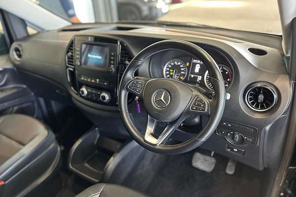 2021 Mercedes-Benz Valente 116CDI 447