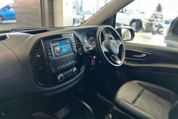2021 Mercedes-Benz Valente 116CDI 447