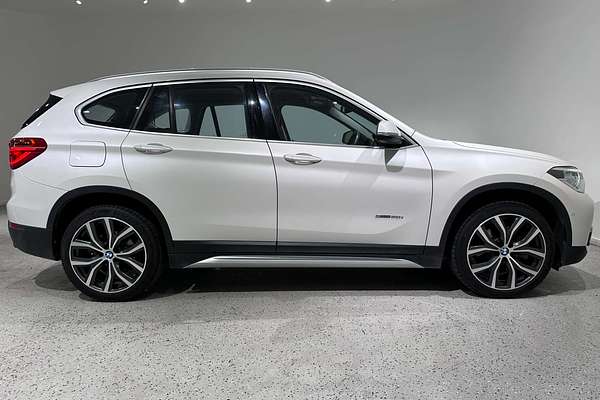 2017 BMW X1 sDrive20i F48