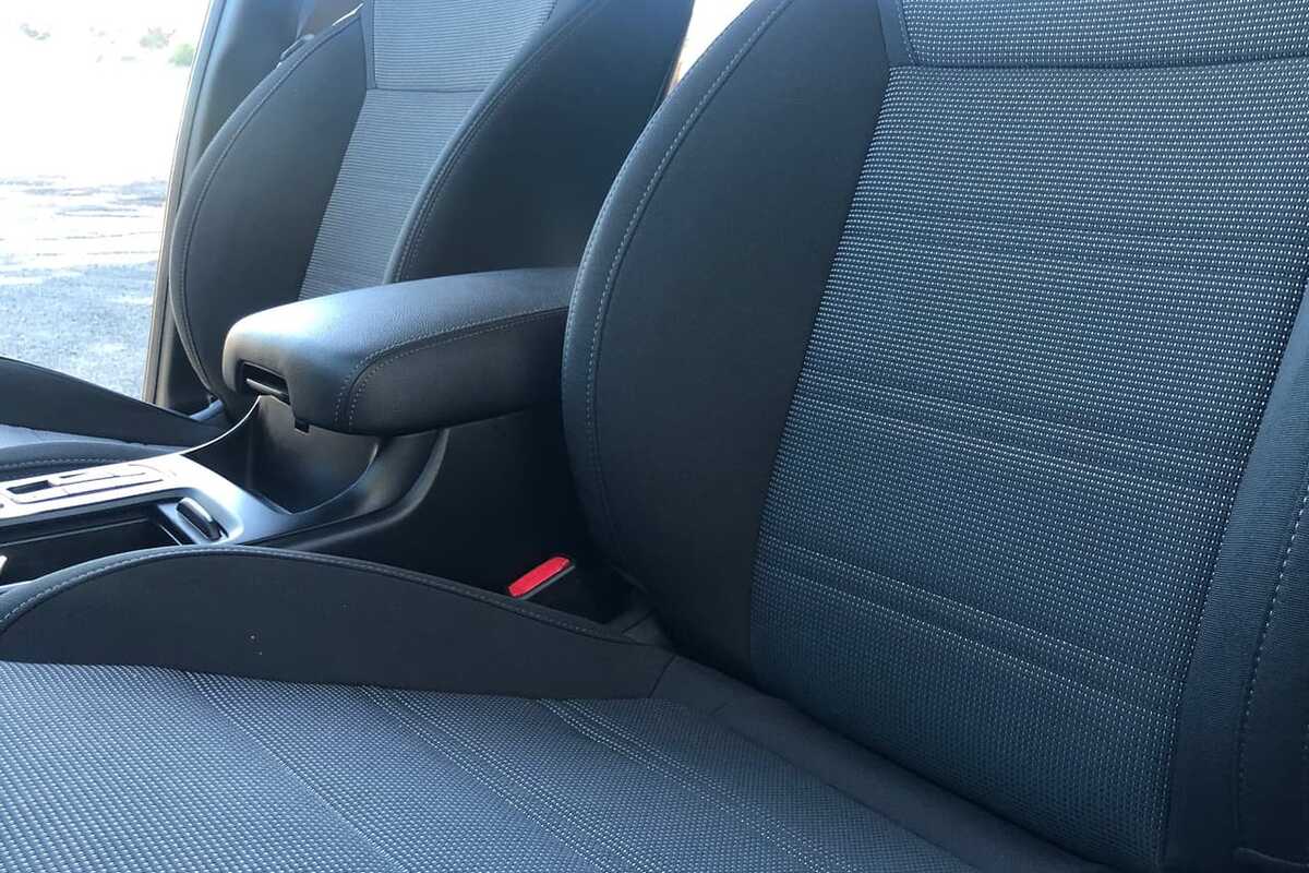 2017 Kia SORENTO Si UM