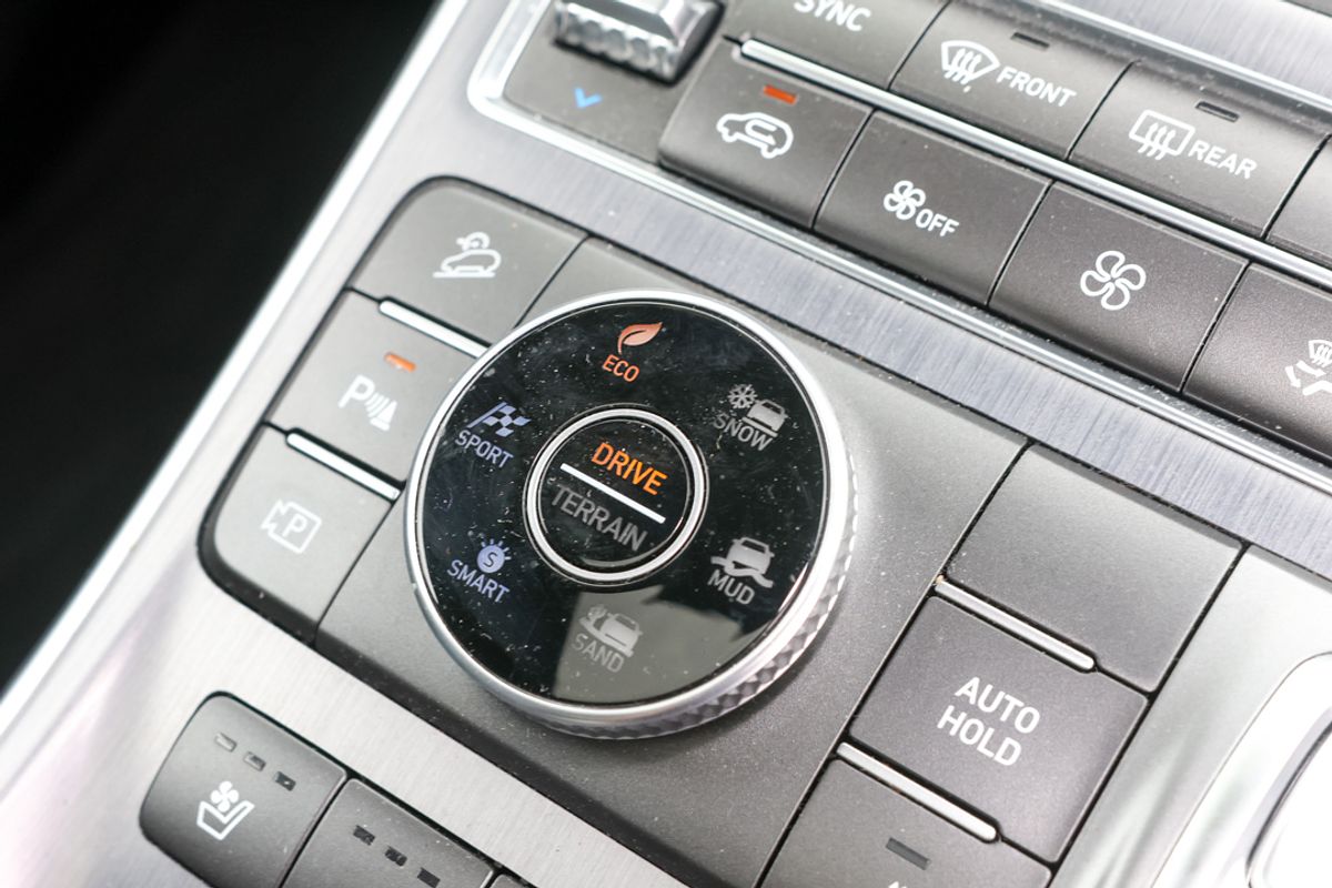 2022 Hyundai Santa Fe Hybrid Highlander TM.V4