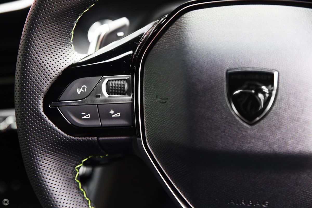 2024 Peugeot 2008 GT P24