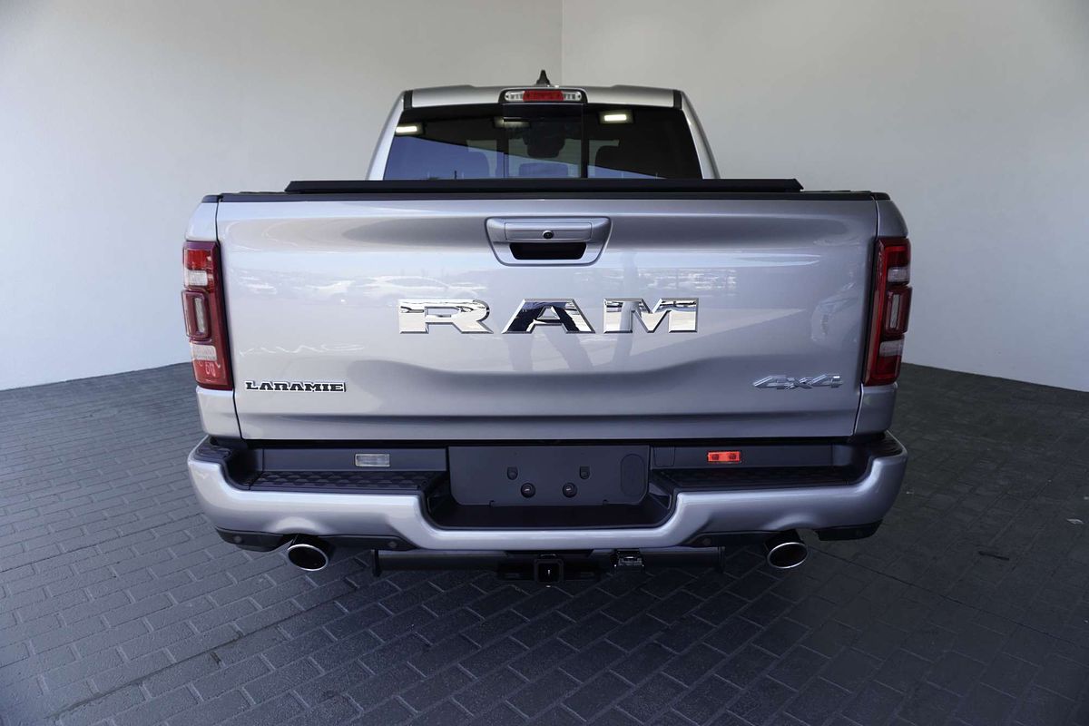 2024 RAM 1500 Laramie Sport RamBox DT 4X4 SWB