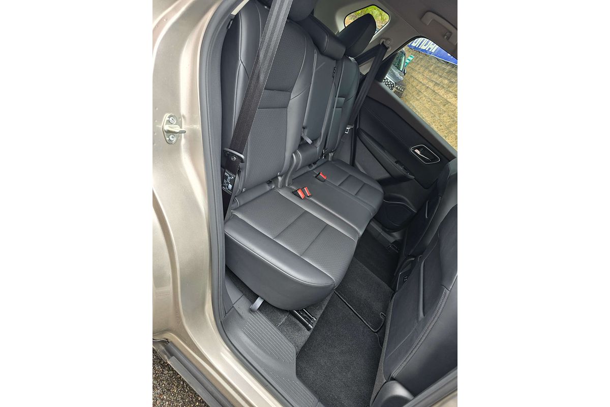 2023 Nissan X-TRAIL ST-L T33
