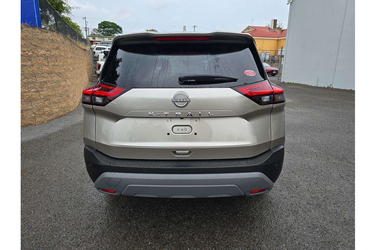2023 Nissan X-TRAIL ST-L T33
