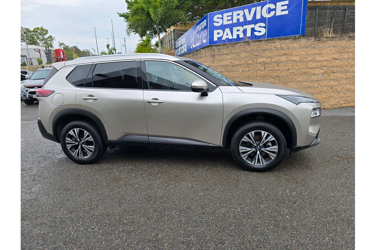 2023 Nissan X-TRAIL ST-L T33