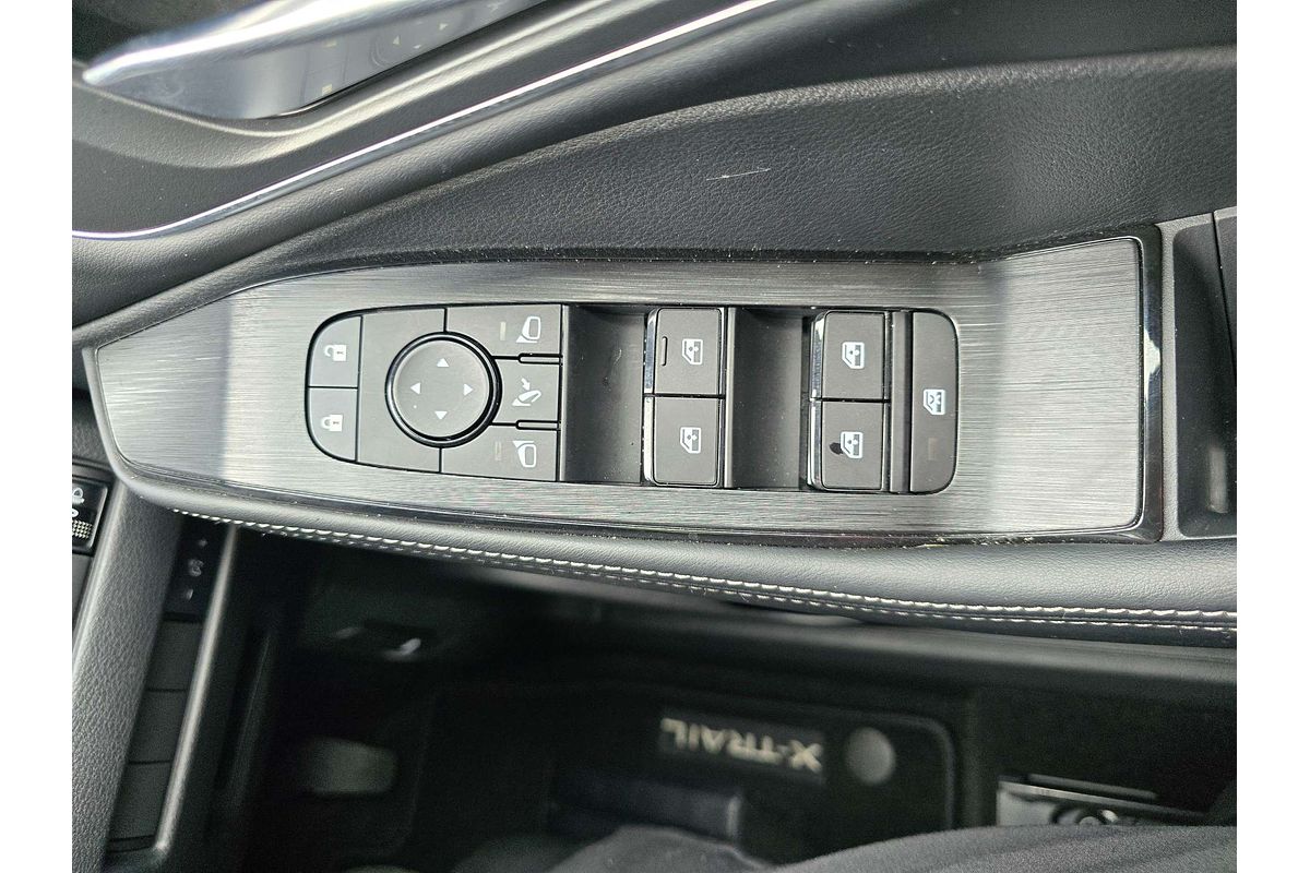 2023 Nissan X-TRAIL ST-L T33