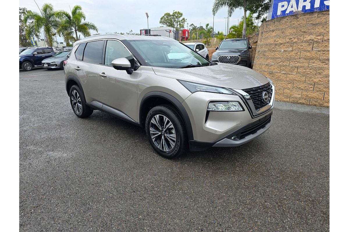 2023 Nissan X-TRAIL ST-L T33