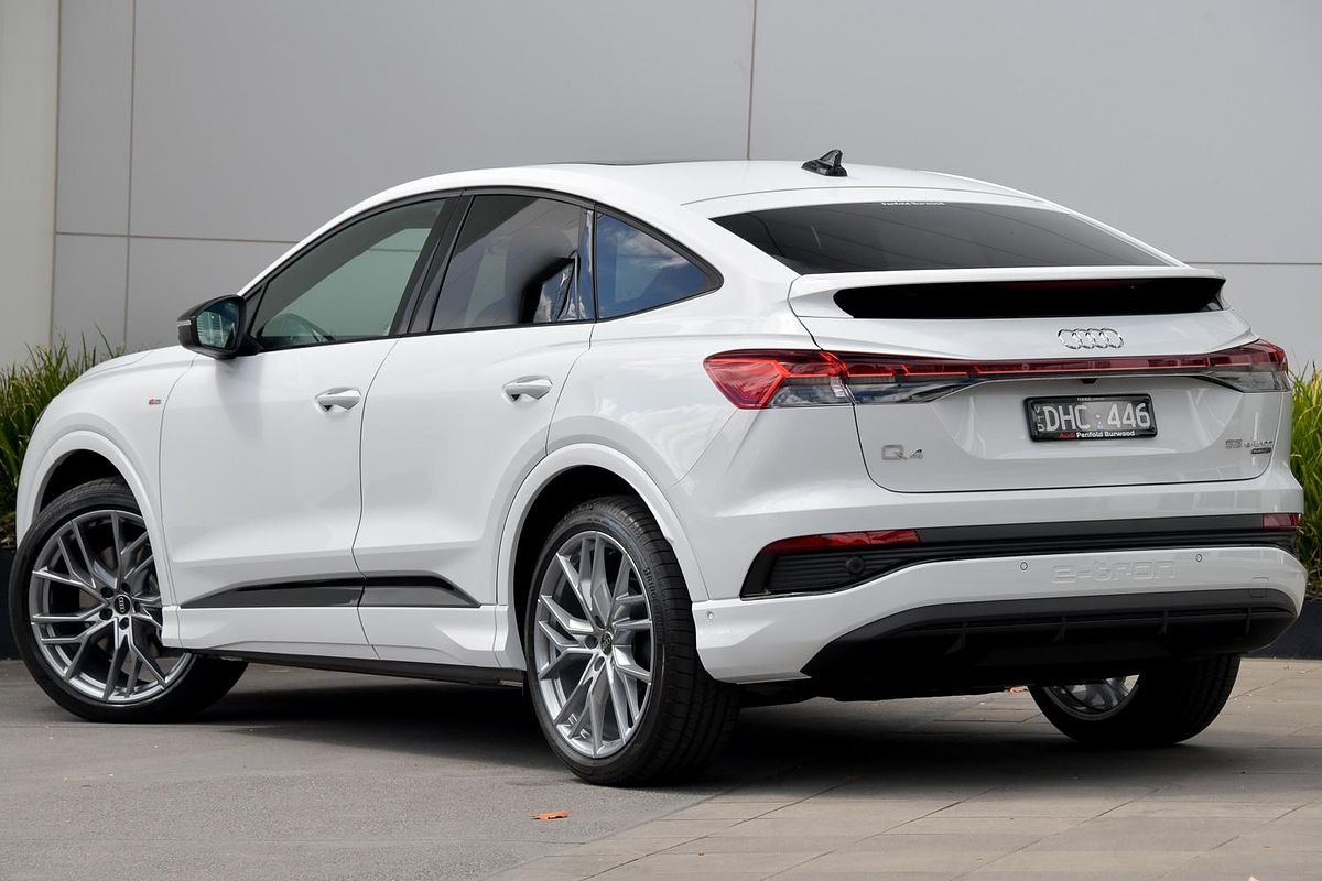 2024 Audi Q4 e-tron 55 F4