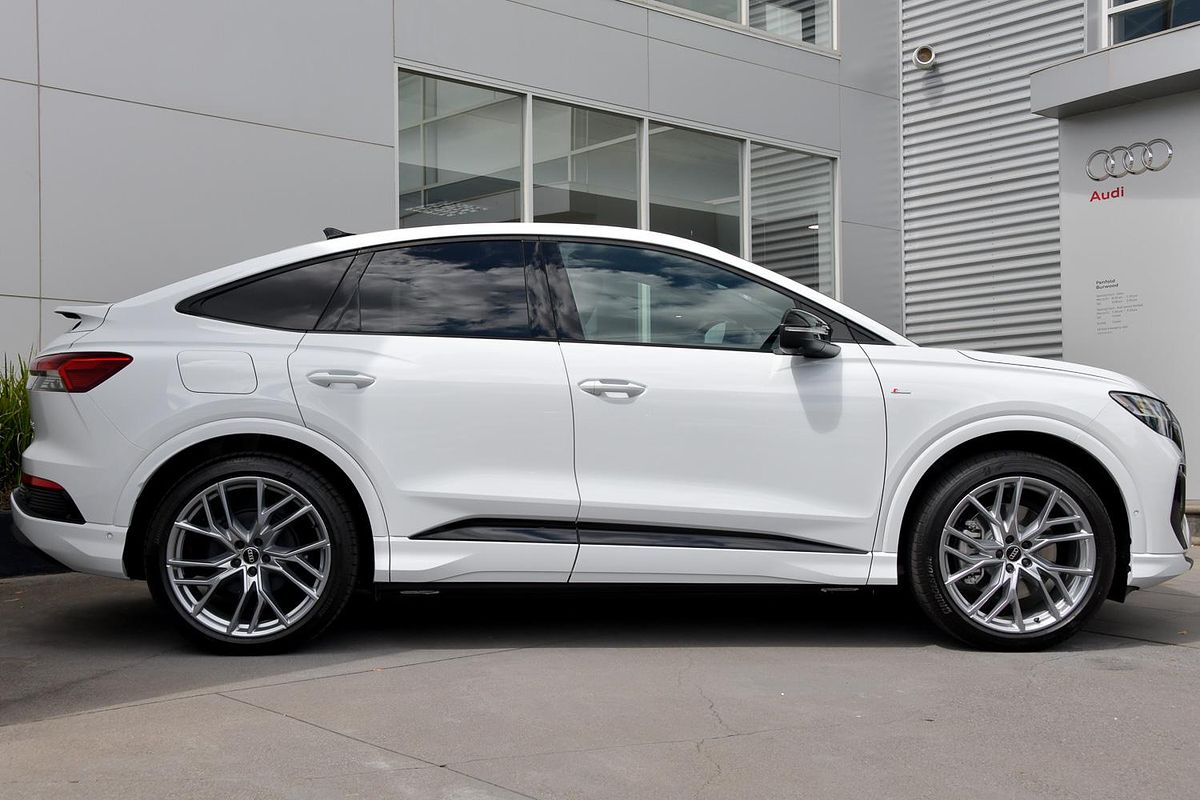 2024 Audi Q4 e-tron 55 F4