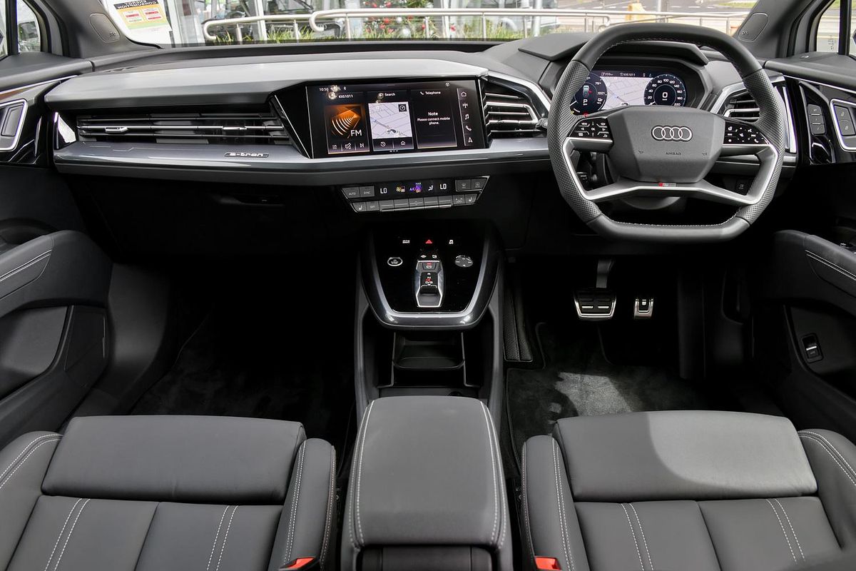 2024 Audi Q4 e-tron 55 F4