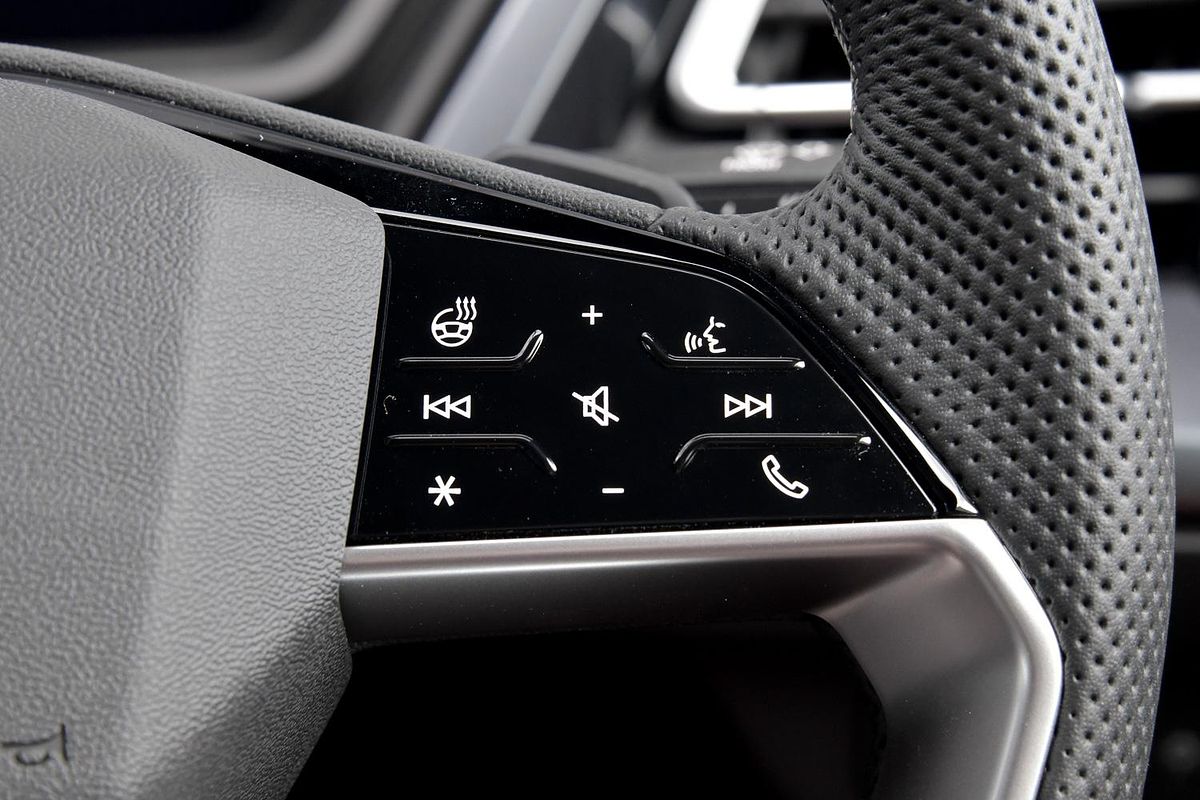 2024 Audi Q4 e-tron 55 F4