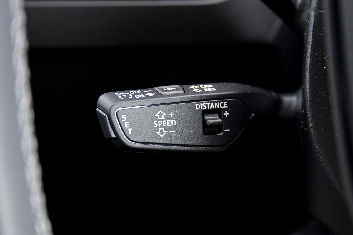 2024 Audi Q4 e-tron 55 F4