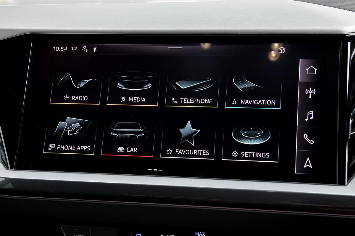 2024 Audi Q4 e-tron 55 F4