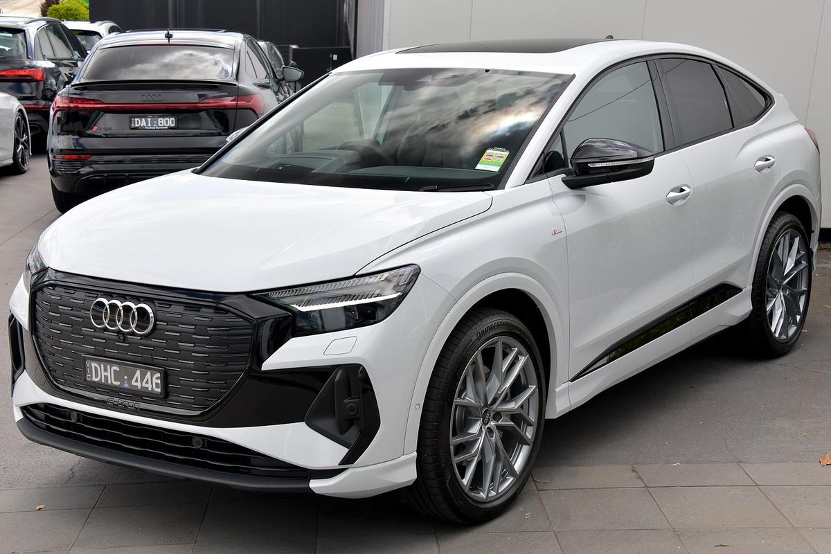 2024 Audi Q4 e-tron 55 F4