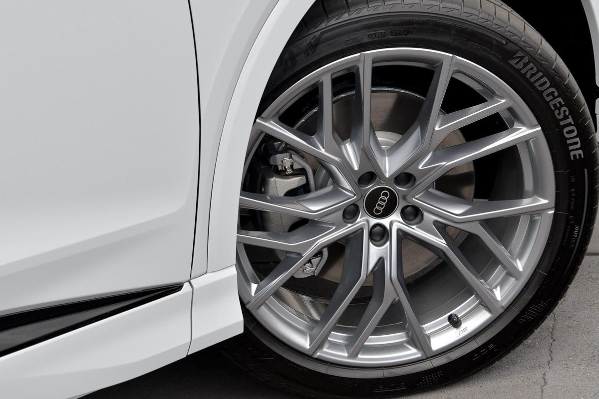 2024 Audi Q4 e-tron 55 F4