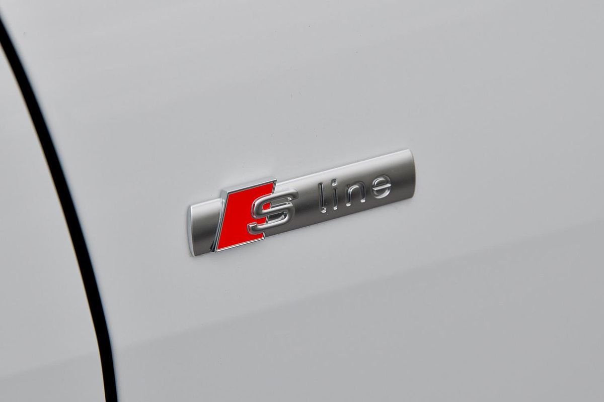 2024 Audi Q4 e-tron 55 F4
