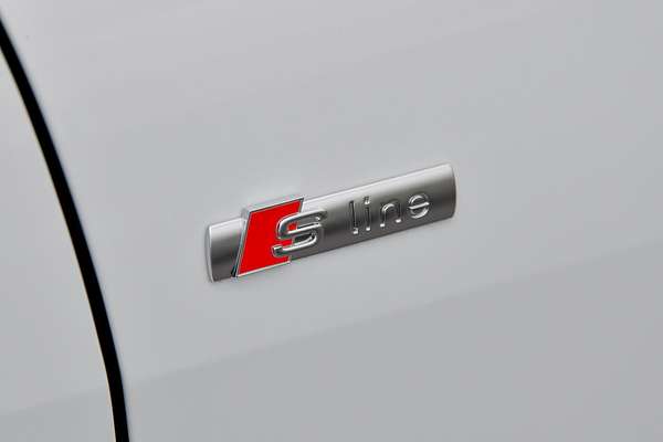 2024 Audi Q4 e-tron 55 F4