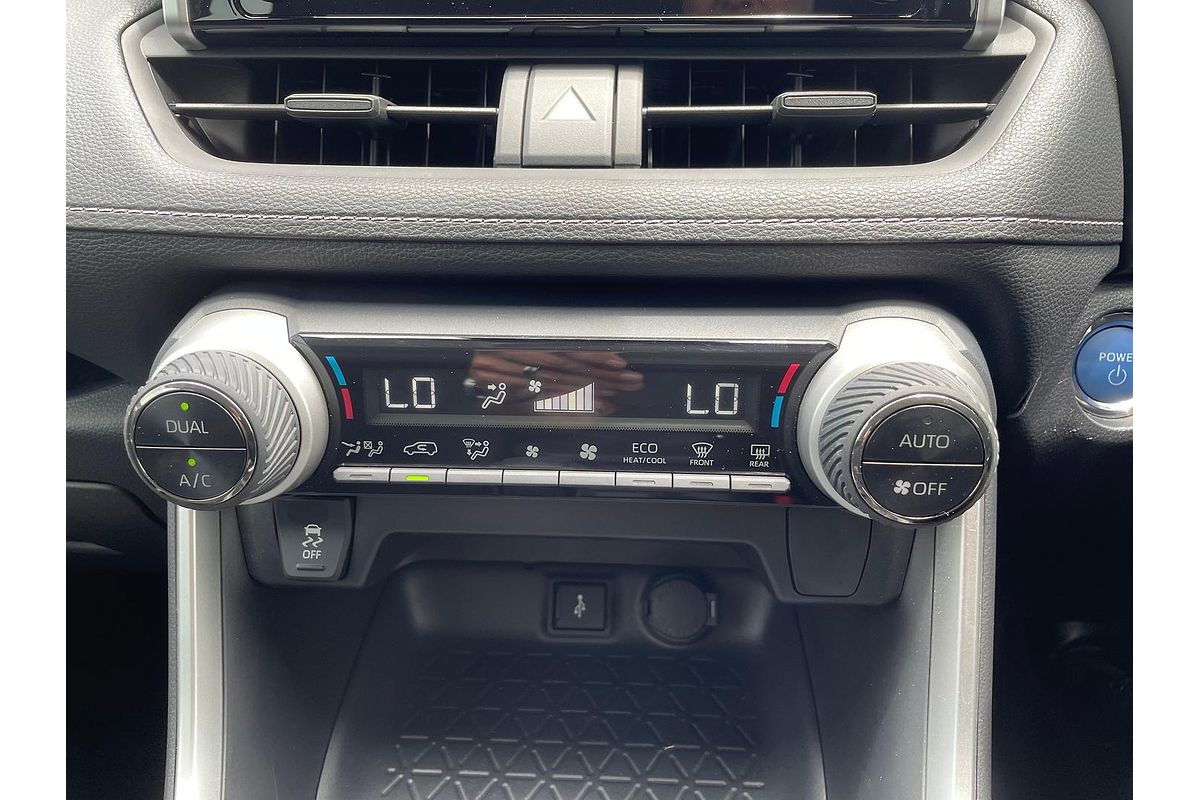 2020 Toyota RAV4 GX AXAH54R