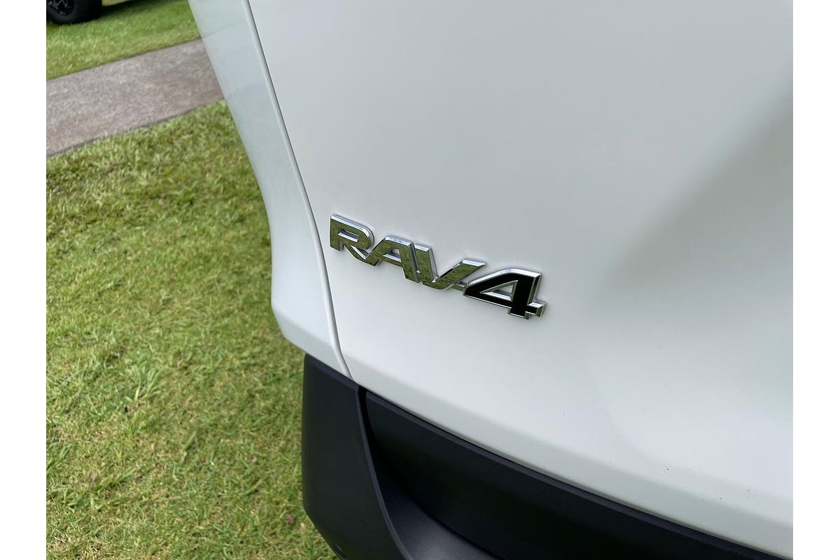 2020 Toyota RAV4 GX AXAH54R