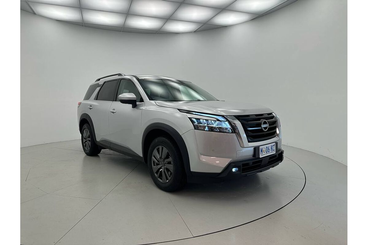 2024 Nissan Pathfinder ST-L R53