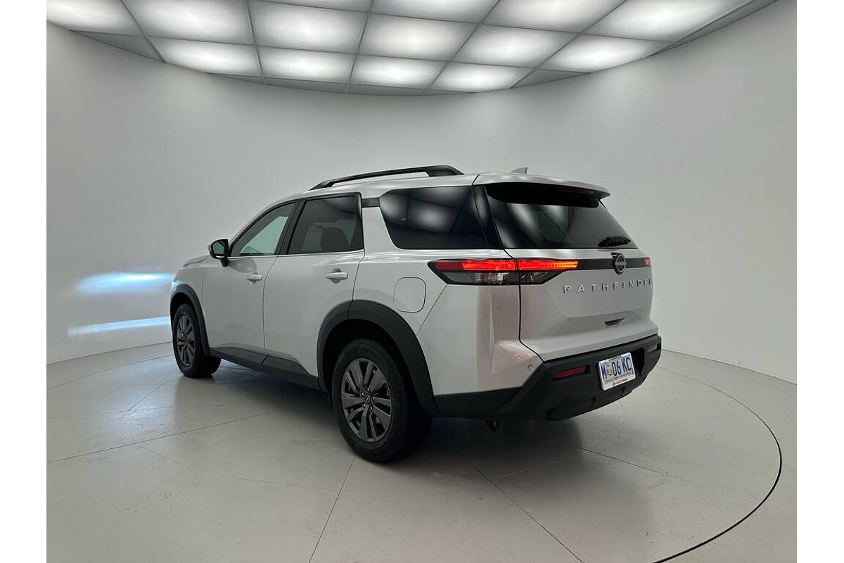 2024 Nissan Pathfinder ST-L R53