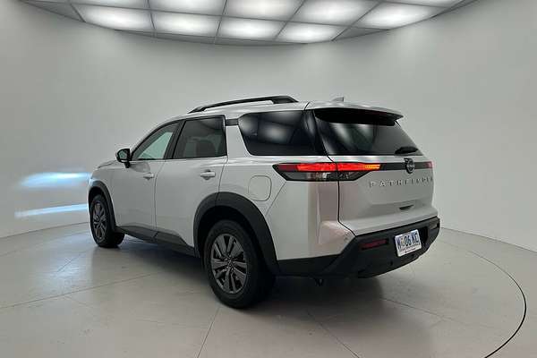 2024 Nissan Pathfinder ST-L R53