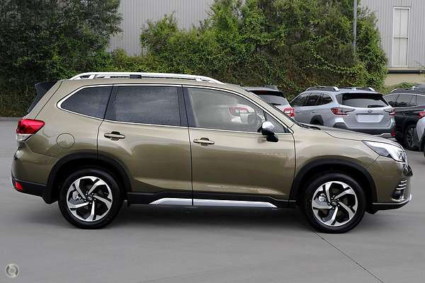 2024 Subaru Forester 2.5i-S S5