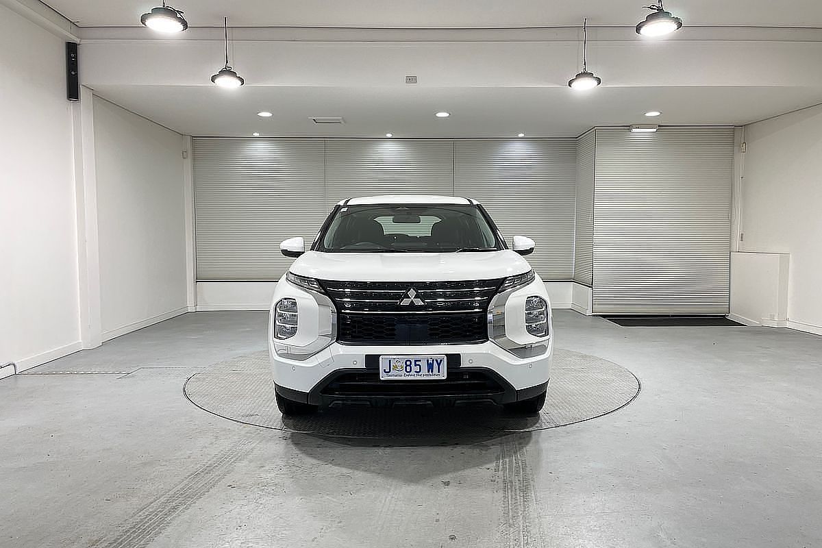 2021 Mitsubishi Outlander ES ZM